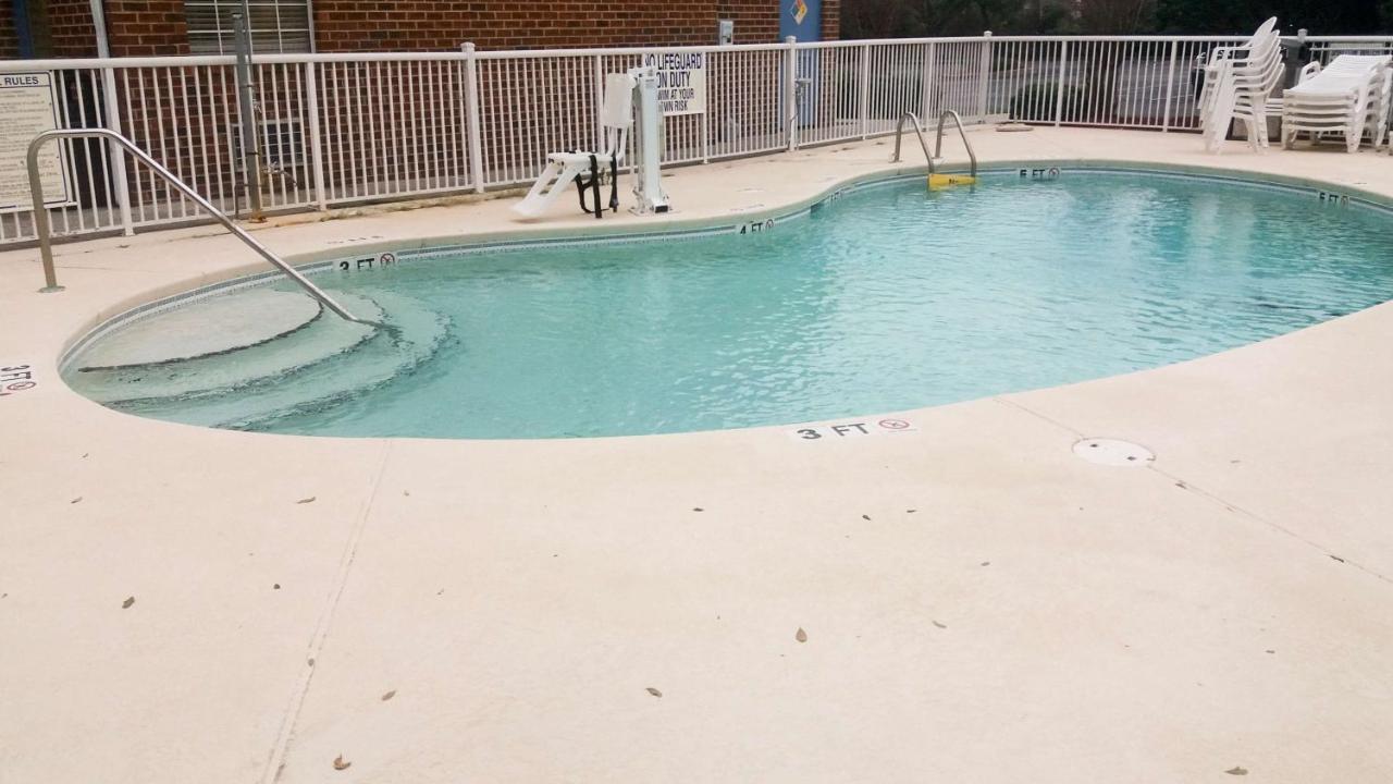 Motel 6 Myrtle Beach Exteriör bild